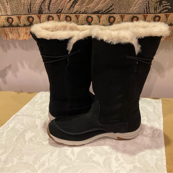 Like New Merrell WP/Insulated Approach Boots Size 8 - Picture 5 of 9